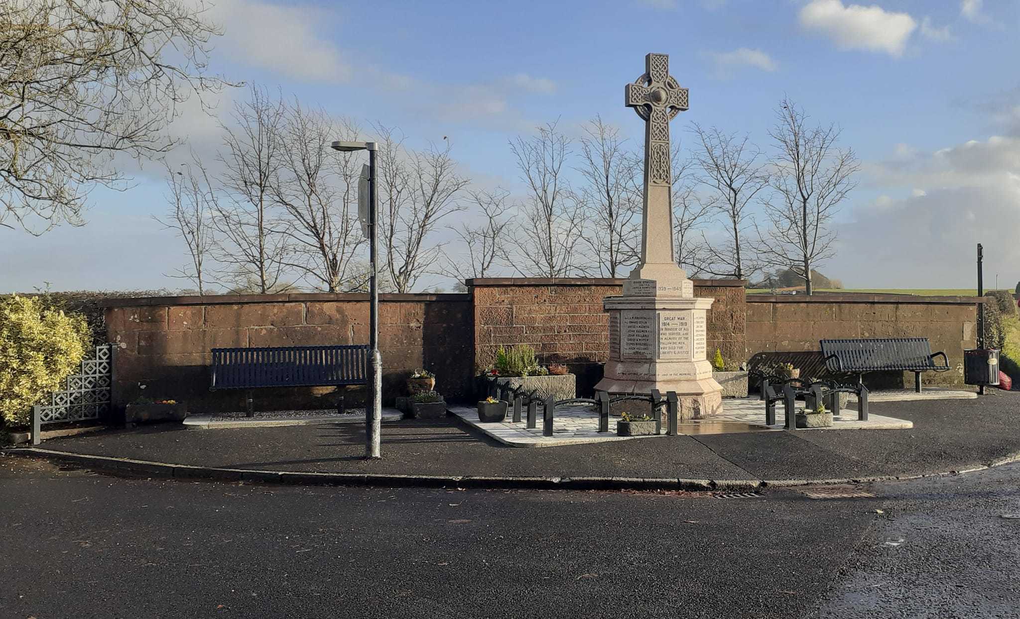 The Tarbolton war memorial looking at its best after volunteers carried out improvements along with South Ayrshire Councils Locality Hit Squad ahead of Remembrance Sunday