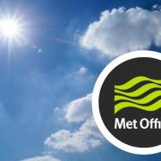 Ayr is set to get temperatures in the low-20s on Monday and Tuesday (Canva/Met Office)